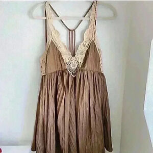 Free People Breathless Brown ivory Martini Lace Crinkle summer Dress Size Medium